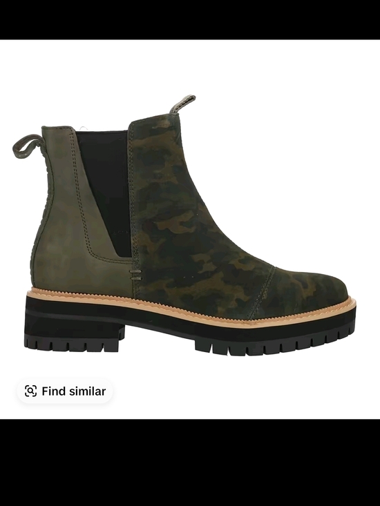 Toms Shoes - Toms Olive Camo Chelsea Lug Boot Brand New In Box